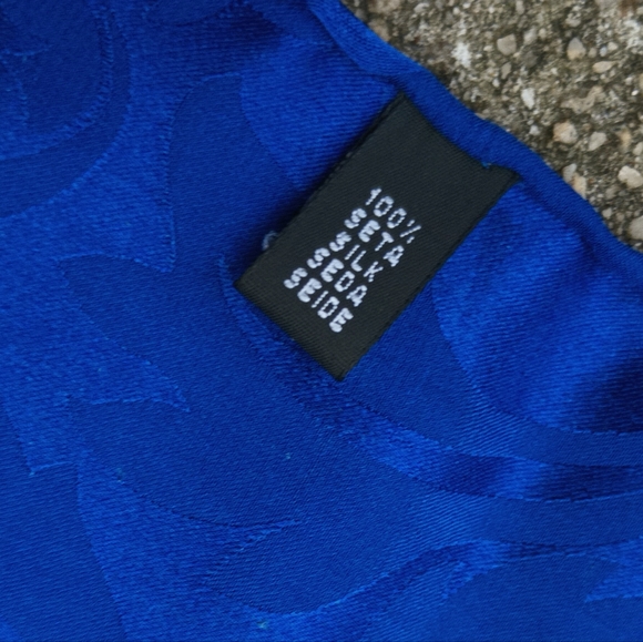 Seta Silk Floral Scarf (Blue/Multi) E-5 - Picture 2 of 7